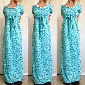 Vintage Handmade Prairie Ditsy Floral Lace Trim Blue White Short Sleeve Dress